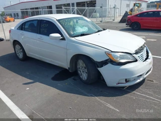 CHRYSLER CHRYSLER 200 LX