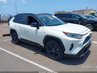 TOYOTA TOYOTA RAV4 HYBRID XSE