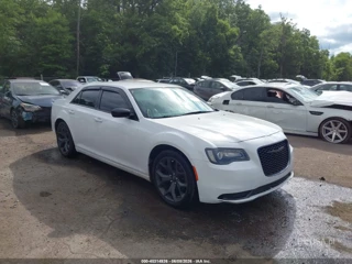 CHRYSLER CHRYSLER 300 TOURING