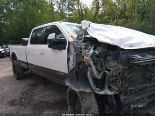 FORD FORD F-350 KING RANCH