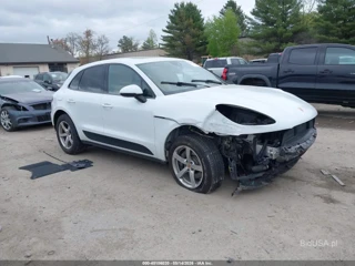 PORSCHE PORSCHE MACAN
