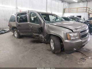 CHEVROLET CHEVROLET SUBURBAN LT