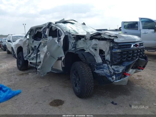 CHEVROLET CHEVROLET SILVERADO 1500 4WD  SHORT BED ZR2