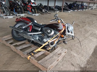 HARLEY-DAVIDSON HARLEY-DAVIDSON FXDC DYNA SUPER GLIDE