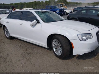 CHRYSLER CHRYSLER 300 TOURING L