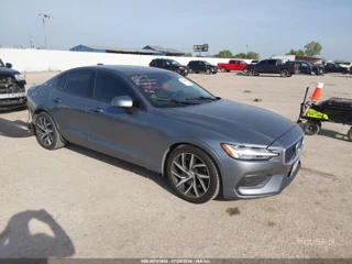 VOLVO VOLVO S60 T6 MOMENTUM