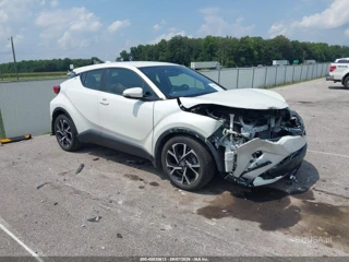 TOYOTA TOYOTA C-HR XLE