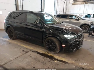 VOLKSWAGEN VOLKSWAGEN TIGUAN 2.0T SE R-LINE BLACK