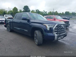 TOYOTA TOYOTA TUNDRA PLATINUM