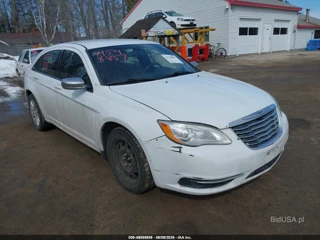 CHRYSLER CHRYSLER 200 LX