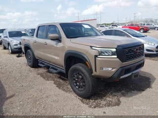 NISSAN NISSAN FRONTIER PRO-4X 4X4