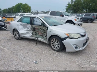 TOYOTA TOYOTA CAMRY HYBRID XLE
