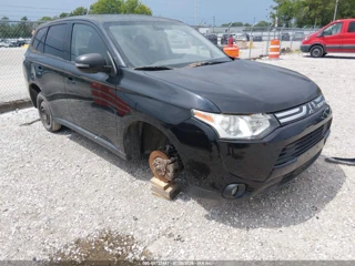 MITSUBISHI MITSUBISHI OUTLANDER SE