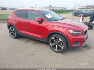 VOLVO VOLVO XC40 T5 MOMENTUM