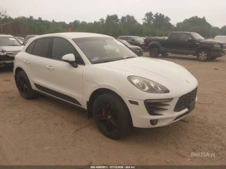 PORSCHE PORSCHE MACAN S