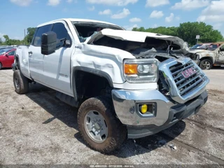 GMC SIERRA 2500HD