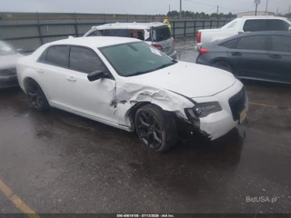CHRYSLER CHRYSLER 300 TOURING