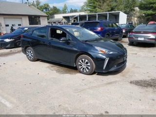 TOYOTA TOYOTA PRIUS LE AWD-E