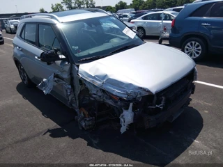 HYUNDAI HYUNDAI VENUE SEL