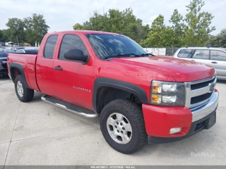 CHEVROLET CHEVROLET SILVERADO 1500 LT1
