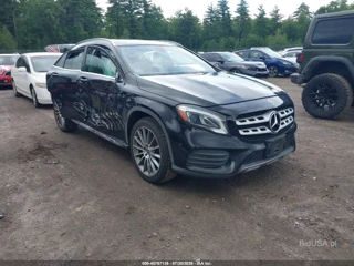 MERCEDES-BENZ MERCEDES-BENZ GLA 250 4MATIC