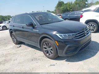 VOLKSWAGEN VOLKSWAGEN TIGUAN 2.0T SE