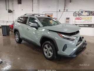 TOYOTA TOYOTA RAV4 HYBRID XLE