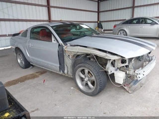 FORD FORD MUSTANG GT DELUXE/GT PREMIUM