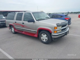 CHEVROLET CHEVROLET SUBURBAN LT