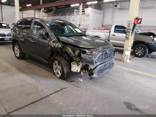 TOYOTA TOYOTA RAV4 HYBRID XLE