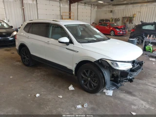 VOLKSWAGEN VOLKSWAGEN TIGUAN 2.0T SE/2.0T WOLFSBURG EDITION