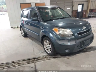 KIA KIA SOUL +