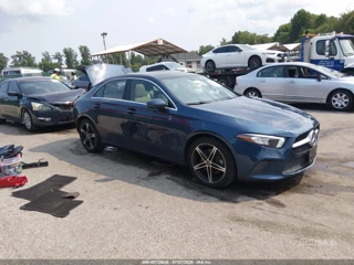 MERCEDES-BENZ MERCEDES-BENZ A 220