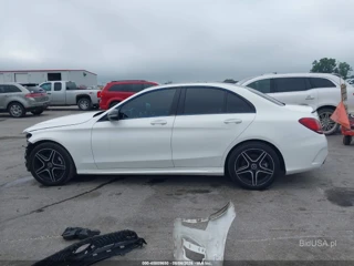 MERCEDES-BENZ MERCEDES-BENZ C 300 4MATIC