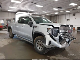 GMC SIERRA 1500 4WD  STANDARD BOX DENALI