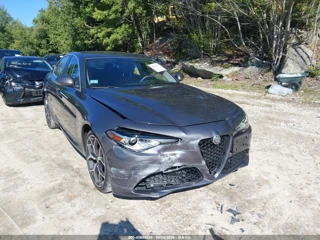 ALFA ROMEO ALFA ROMEO GIULIA TI AWD