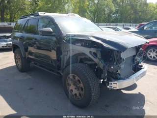 TOYOTA TOYOTA 4RUNNER HYBRID TRAILHUNTER
