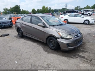 HYUNDAI HYUNDAI ACCENT GLS