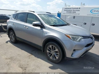 TOYOTA TOYOTA RAV4 HYBRID XLE
