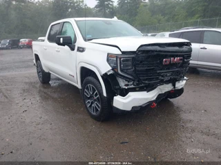 GMC SIERRA 1500 4WD  SHORT BOX AT4