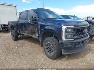 FORD FORD F-350 LARIAT