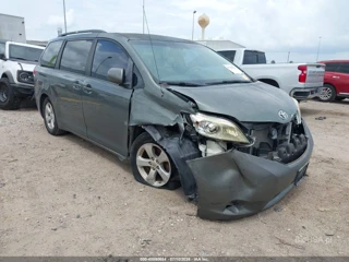 TOYOTA TOYOTA SIENNA LE V6 8 PASSENGER