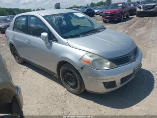 NISSAN NISSAN VERSA 1.8S