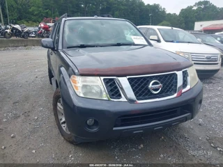NISSAN NISSAN PATHFINDER SE