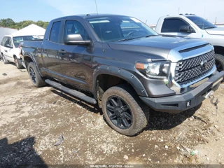 TOYOTA TOYOTA TUNDRA SR5 5.7L V8
