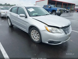 CHRYSLER CHRYSLER 200 LX