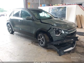 KIA KIA NIRO EX