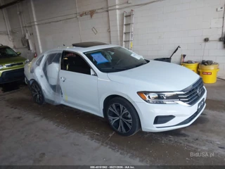 VOLKSWAGEN VOLKSWAGEN PASSAT 2.0T SE