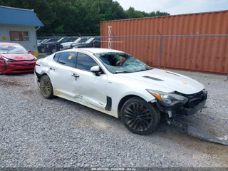 KIA KIA STINGER