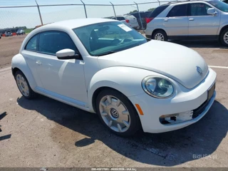 VOLKSWAGEN VOLKSWAGEN BEETLE 2.5L